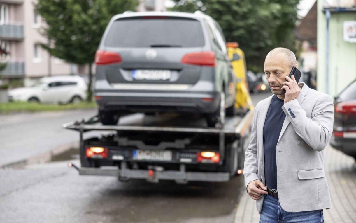 Trusted emergency tow truck service near you in Encinitas, CA